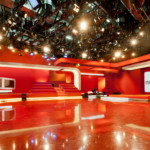 Das Fernsehstudio ist bereit