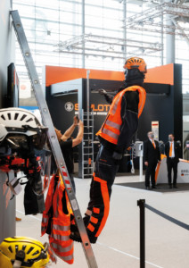 A+A 2021 Arbeitsschutzmesse: Airbag für den Absturz
